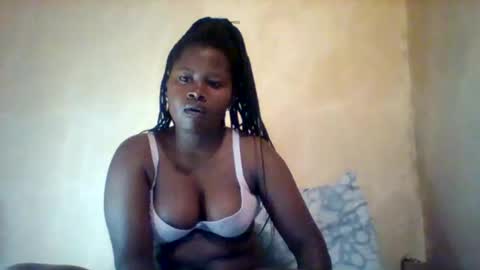 Snapshot of loviett chatting on 04-12-26, 10:37 loviett online show from 04-12-26, 10:37