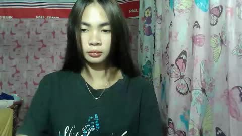loving_rhean online show from 05-17-26, 11:17