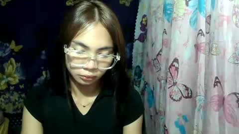 Snapshot of loving_rhean chatting on 06-21-26, 02:30 loving_rhean online show from 06-21-26, 02:30