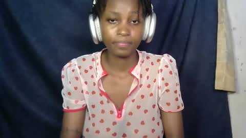 lovly_lastborn online show from 10-03-25, 10:23