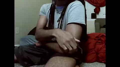 Snapshot of lowk3y chatting on 10-14-25, 12:33 lowk3y online show from 10-14-25, 12:33