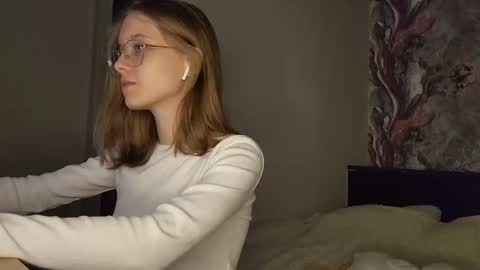 Karmell online show from 03-05-25, 03:51