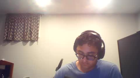 Snapshot of lpop81020 chatting on 07-01-26, 04:40 lpop81020 online show from 07-01-26, 04:40