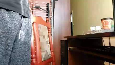 Snapshot of lshot_d chatting on 12-28-24, 09:09 Lshot D online show from 12-28-24, 09:09