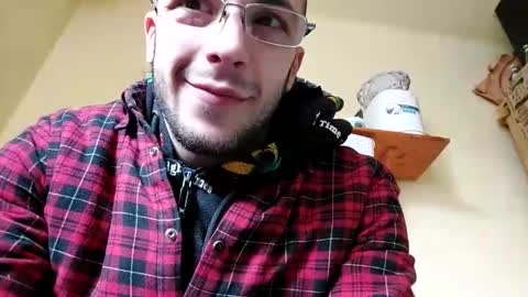 Snapshot of lshot_d chatting on 02-25-25, 11:08 Lshot D online show from 02-25-25, 11:08