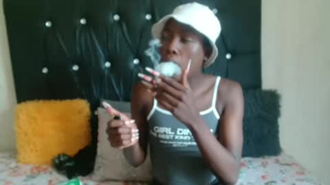 lsnnickykhanyile online show from 10-31-25, 11:44