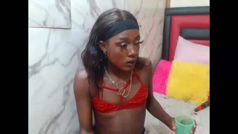 lsnnickykhanyile online show from 12-16-25, 03:39