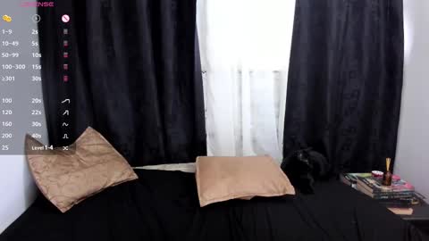 Lucia online show from 02-09-25, 02:50