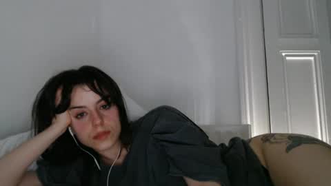 Snapshot of luana789 chatting on 07-03-26, 10:16 luana online show from 07-03-26, 10:16