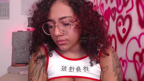 Luana grey1 on ig online show from 02-25-25, 12:24