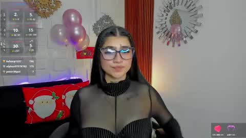Snapshot of luanabonasx chatting on 12-30-24, 05:13 Luana online show from 12-30-24, 05:13