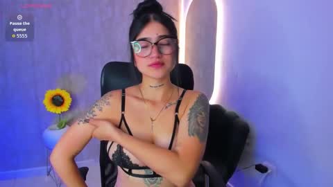 Snapshot of luanabonasx chatting on 09-27-25, 12:10 Luana online show from 09-27-25, 12:10