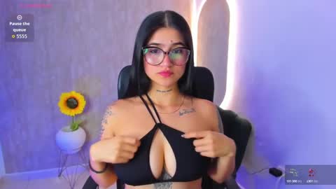 Snapshot of luanabonasx chatting on 10-08-25, 12:03 Luana online show from 10-08-25, 12:03