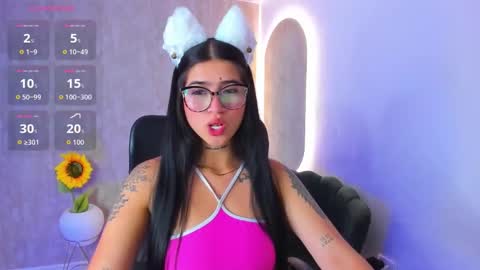 Snapshot of luanabonasx chatting on 10-17-25, 12:08 Luana online show from 10-17-25, 12:08
