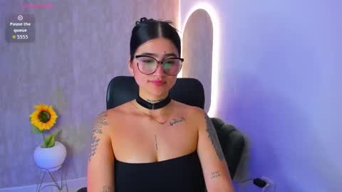 Snapshot of luanabonasx chatting on 10-20-25, 12:05 Luana online show from 10-20-25, 12:05