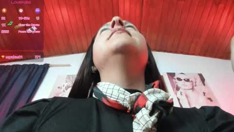 Snapshot of luanadabbraccio_ chatting on 11-20-25, 02:39 luanadabbraccio_ online show from 11-20-25, 02:39