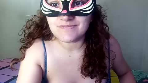Snapshot of luanapowerful chatting on 01-17-25, 06:44 luanapowerful online show from 01-17-25, 06:44