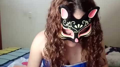 Snapshot of luanapowerful chatting on 02-08-25, 01:00 luanapowerful online show from 02-08-25, 01:00