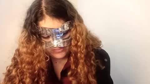 Snapshot of luanapowerful chatting on 10-26-25, 02:50 luanapowerful online show from 10-26-25, 02:50