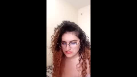 Snapshot of luanapowerful chatting on 03-02-26, 04:58 luanapowerful online show from 03-02-26, 04:58