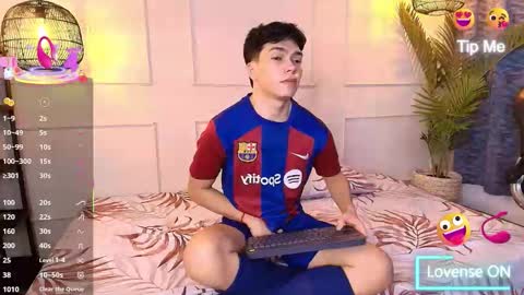 lUAN online show from 02-26-26, 12:15