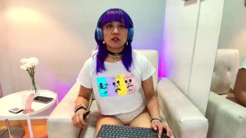 Luan online show from 11-23-25, 01:00