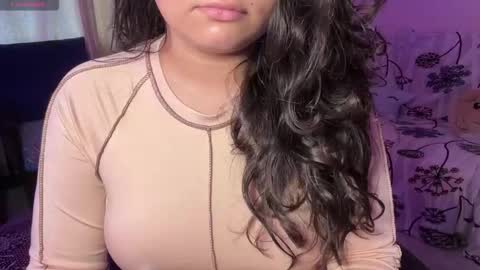 Snapshot of lubna_07 chatting on 12-17-25, 04:51 slow poison online show from 12-17-25, 04:51