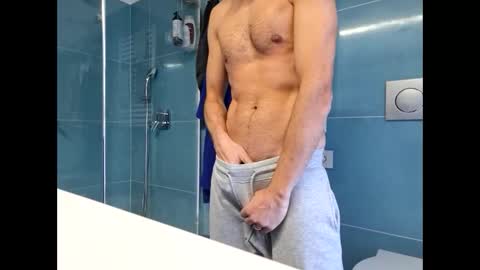 luca2828 online show from 11-06-25, 12:17