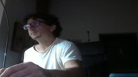 Snapshot of luca78_78 chatting on 06-09-26, 10:10 luca78 online show from 06-09-26, 10:10