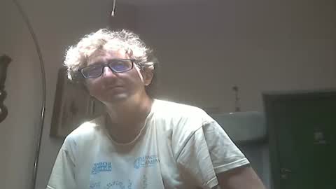 Snapshot of luca78_78 chatting on 06-28-26, 09:04 luca78 online show from 06-28-26, 09:04