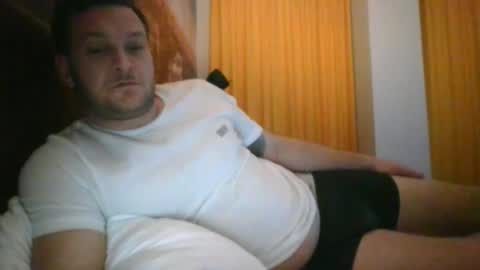 Snapshot of luca_14 chatting on 02-11-25, 09:46 luca_14 online show from 02-11-25, 09:46