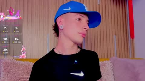 Luca  online show from 04-24-26, 04:04