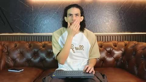 lucaalessi online show from 04-16-26, 01:56