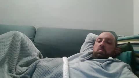 Snapshot of lucabeech88 chatting on 01-18-26, 07:39 Luca online show from 01-18-26, 07:39