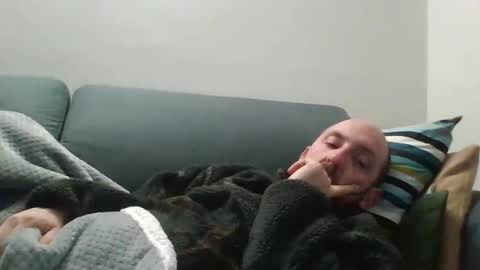 Snapshot of lucabeech88 chatting on 02-16-26, 08:27 Luca online show from 02-16-26, 08:27