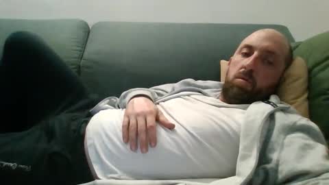 Snapshot of lucabeech88 chatting on 03-05-26, 07:32 Luca online show from 03-05-26, 07:32