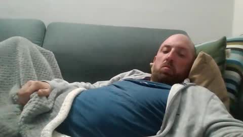 Snapshot of lucabeech88 chatting on 03-15-26, 07:42 Luca online show from 03-15-26, 07:42