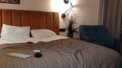 Snapshot of lucacharm chatting on 02-09-25, 03:11 lucacharm online show from 02-09-25, 03:11