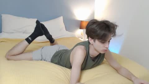 Snapshot of lucacharm chatting on 02-25-25, 07:03 lucacharm online show from 02-25-25, 07:03