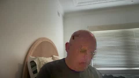 lucas10004 online show from 01-09-25, 01:39