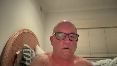 lucas10004 online show from 03-06-25, 12:41