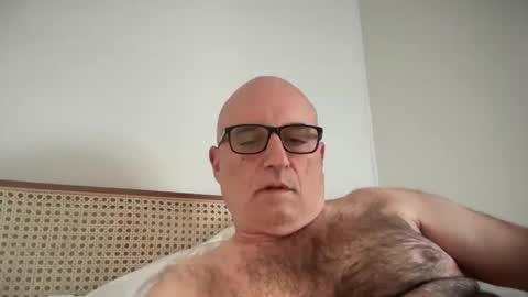 lucas10004 online show from 09-24-25, 05:33