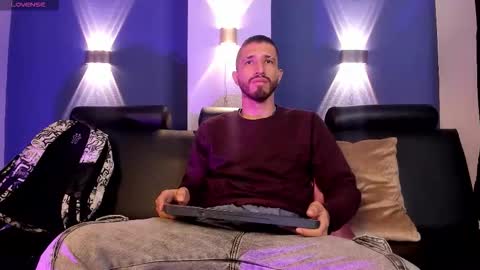 Lucas online show from 02-08-26, 04:38