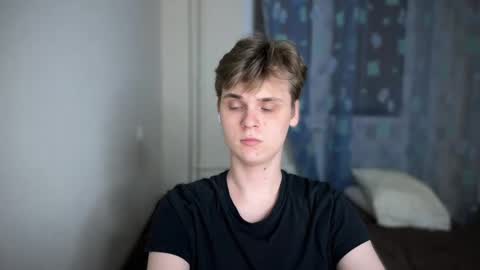 Lucas Gill online show from 12-12-24, 06:21