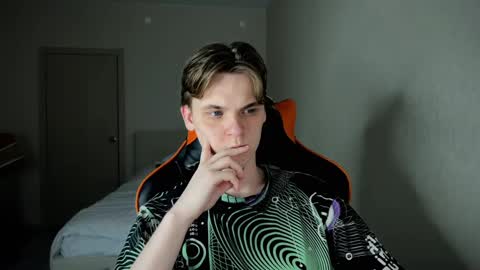 Lucas Gill online show from 03-12-25, 11:54