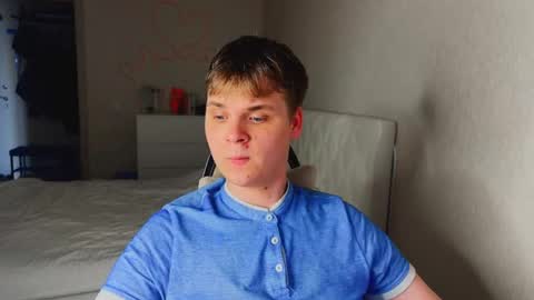 Lucas Gill online show from 02-05-26, 07:57