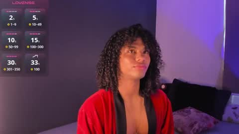 Snapshot of lucas_eevans07 chatting on 09-10-25, 12:38 online show from 09-10-25, 12:38
