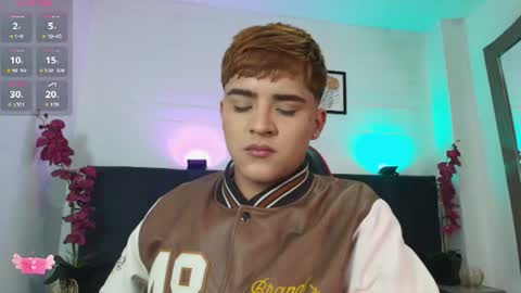 Lucas lovee online show from 06-10-26, 01:43