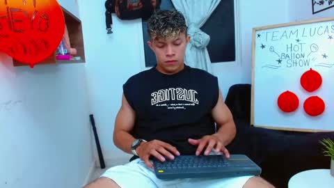 Lucas Luxx online show from 11-27-25, 01:13