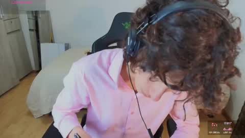 Snapshot of lucas_xo chatting on 02-14-26, 07:38 lucas_xo online show from 02-14-26, 07:38